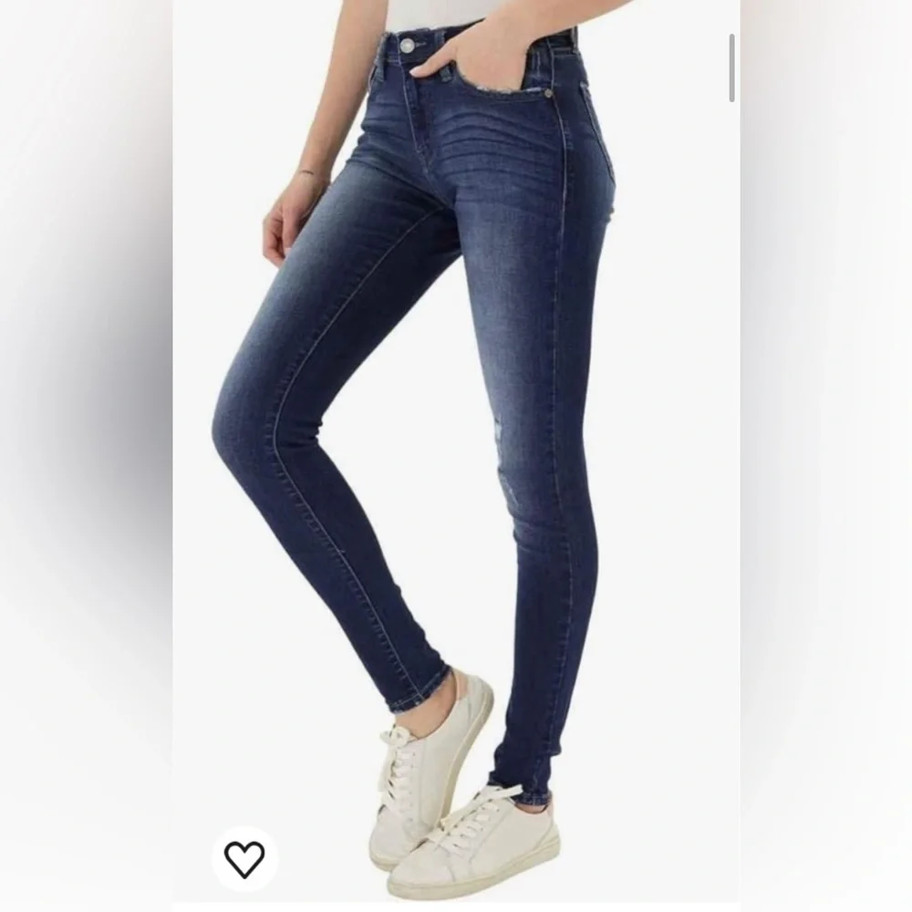 KanCan Skinny Distressed Jeans, Size 13/30 - Picture 3 of 16